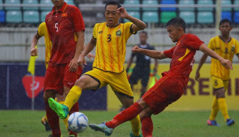 Brunei suffer heavy defeat against Vietnam