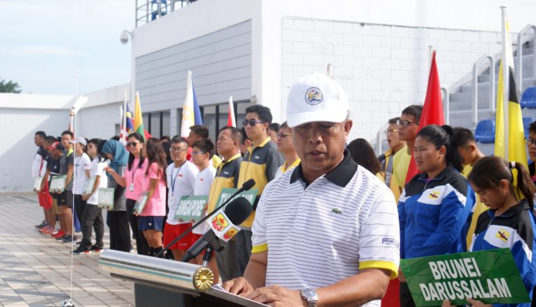 Minister launches 41st SEA AG Swimming Championships