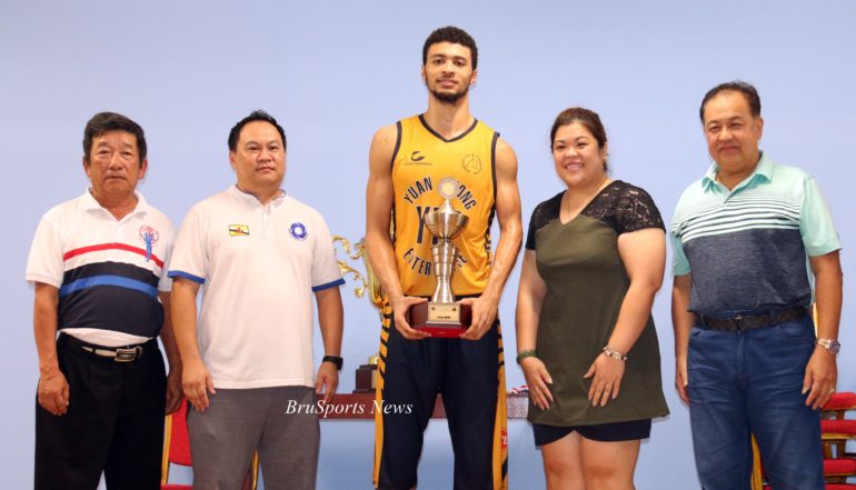 Osakue named back-to-back MVP