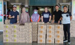 Hui Huang Enterprise donates YOU.C1000 to frontliners