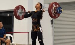 Nina returns to competition with a bang